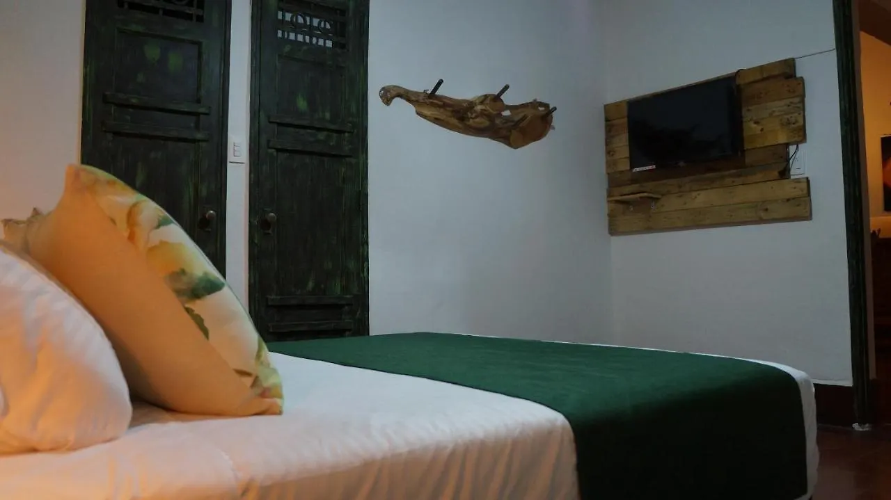 Guest house El Jardin De La 10 Hotel Medellin