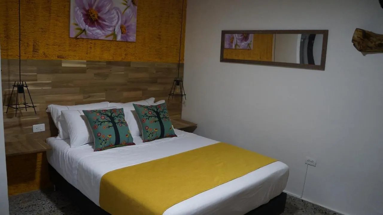 El Jardin De La 10 Hotel Medellin Guest house