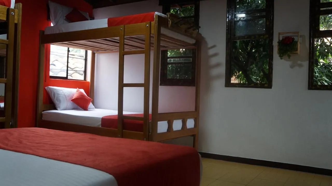 Guest house El Jardin De La 10 Hotel Medellin