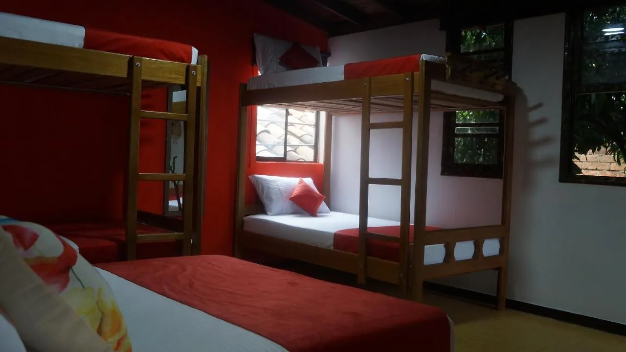 El Jardin De La 10 Hotel Medellin Guest house