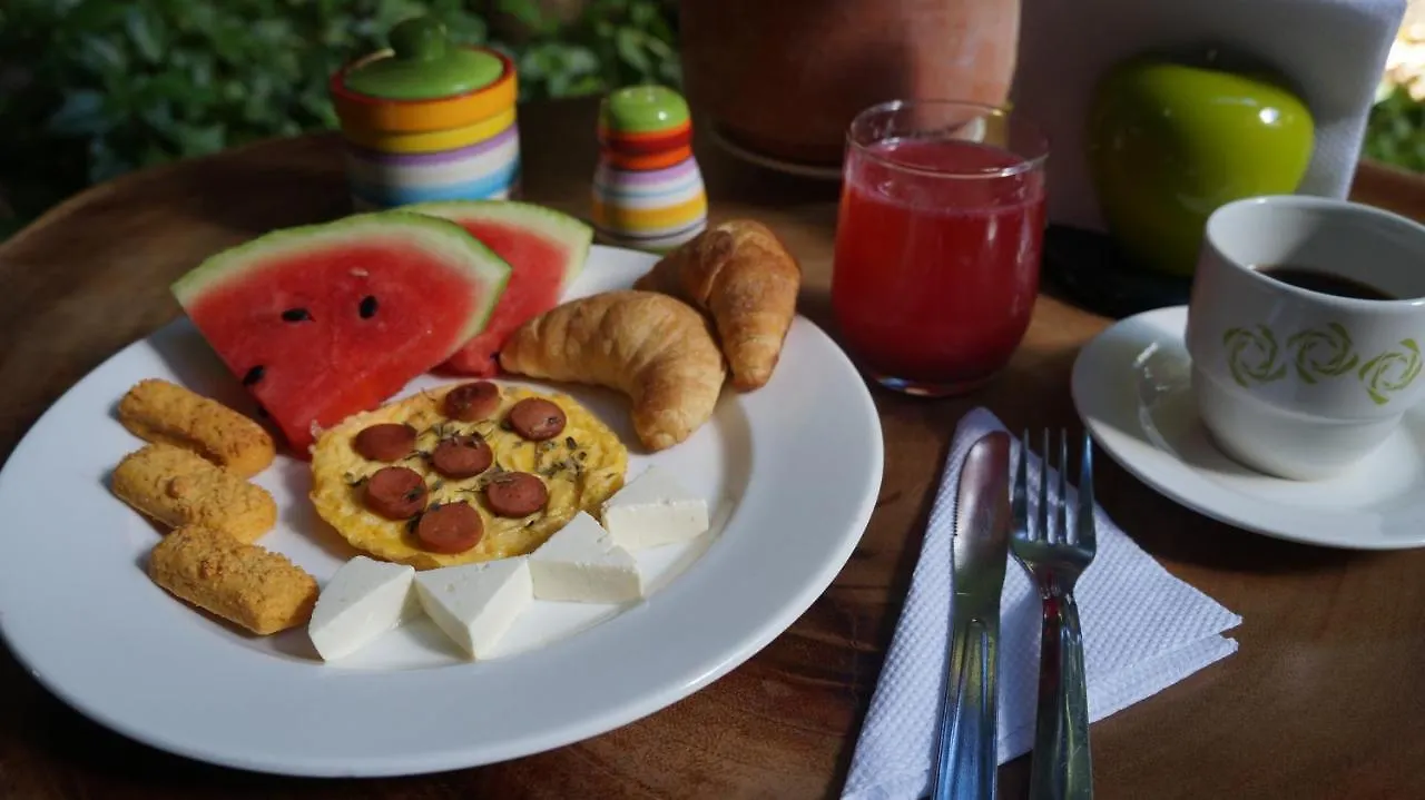Guest house El Jardin De La 10 Hotel Medellin