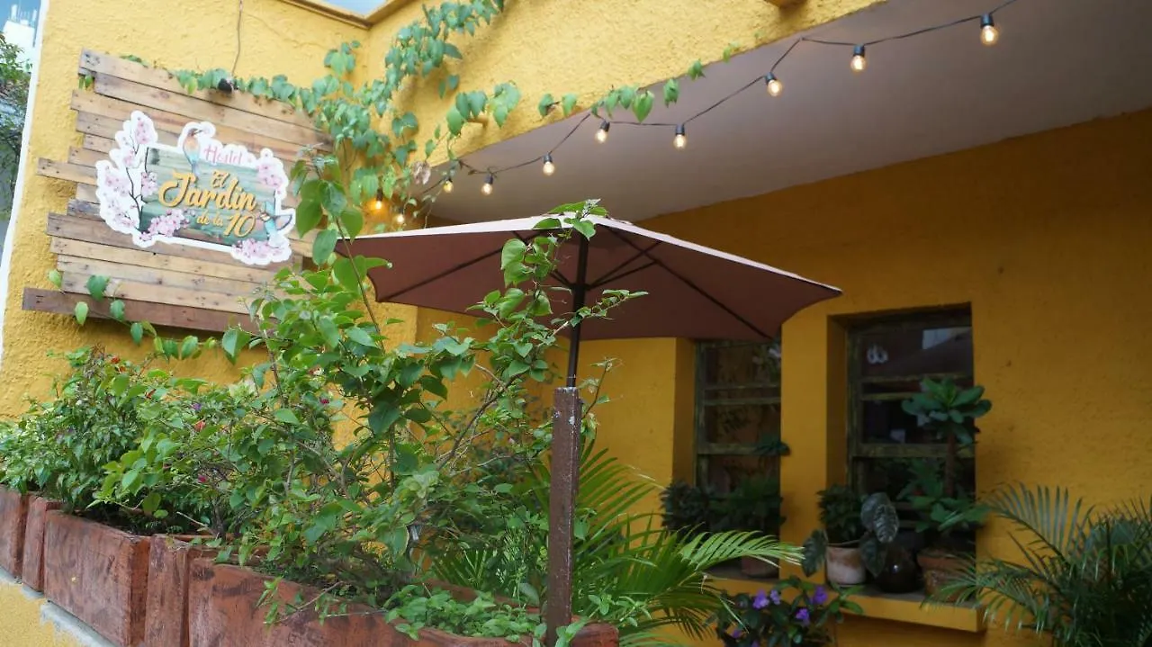 Guest house El Jardin De La 10 Hotel Medellin
