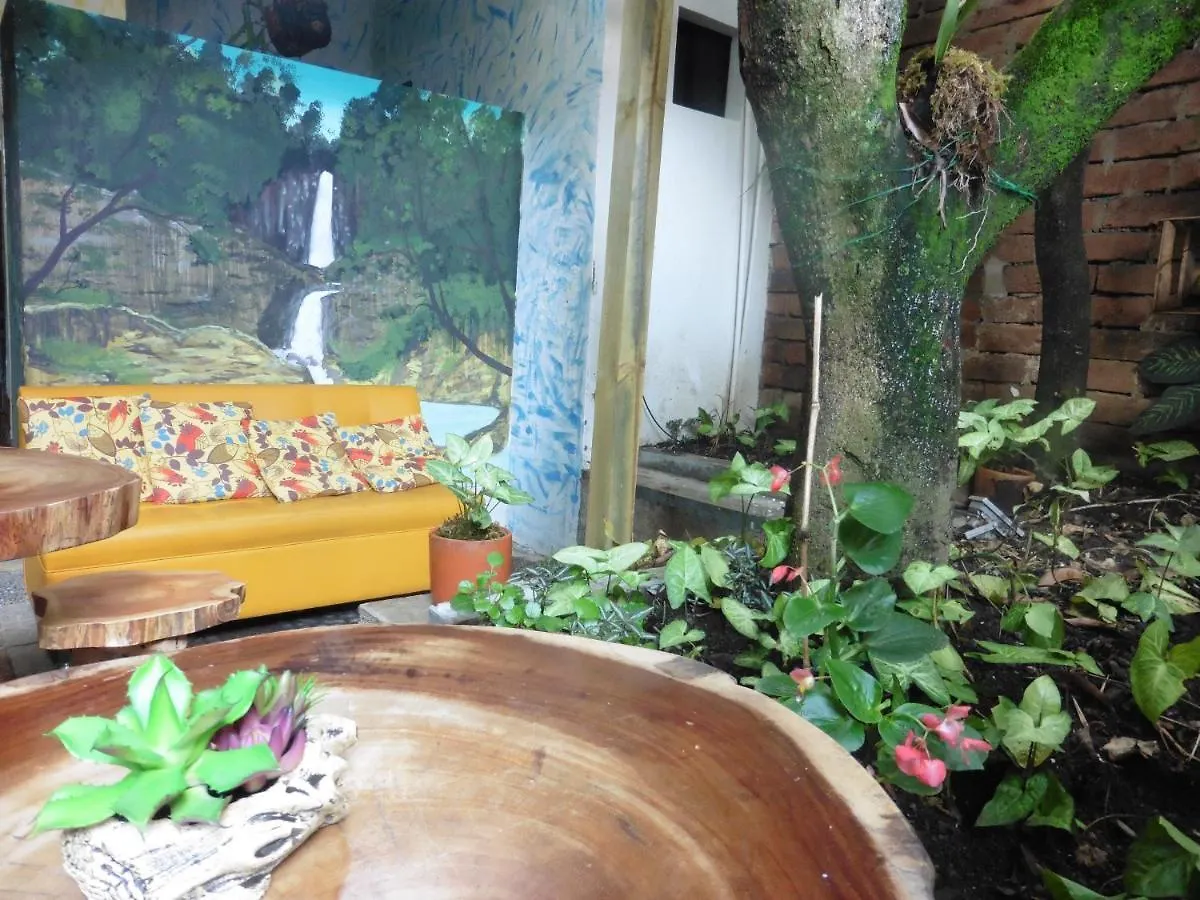Guest house El Jardin De La 10 Hotel Medellin