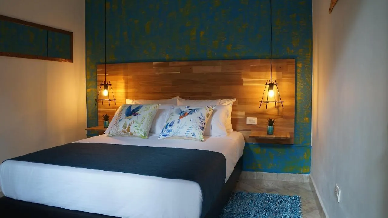 Hotel El Jardin De La 10 à Medellín Maison d'hôtes